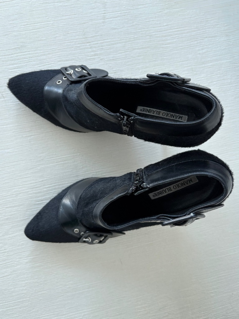 Manolo Blahnik Black Haircalf Buckle Ankle Booties Sz 38.5 Archive Designer Heel